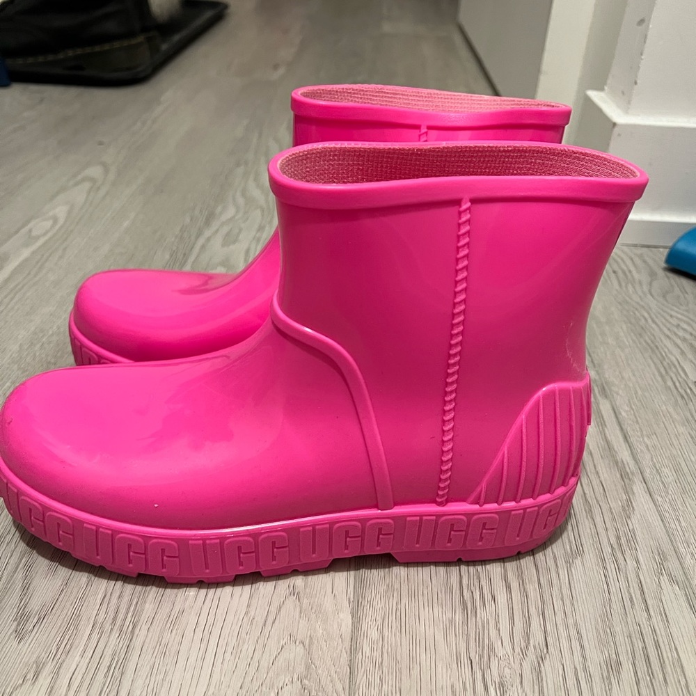 Ugg waterproof winter boots